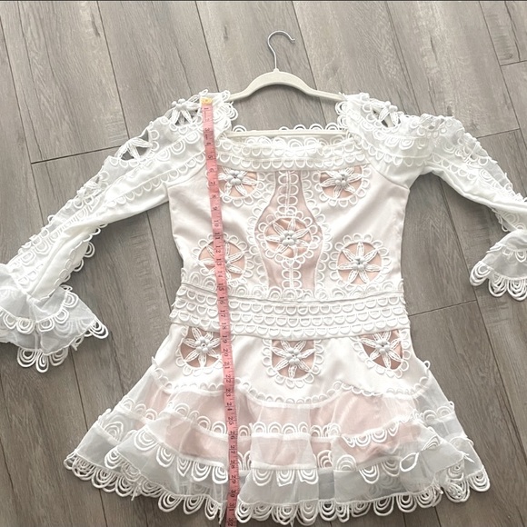 SOLD… White Ruffled & Lace Dress - Picture 9 of 14